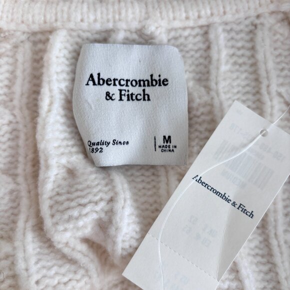 Abercrombie & Fitch Cable Knit Notch Neck Wool Blend Sweater - Picture 9 of 9
